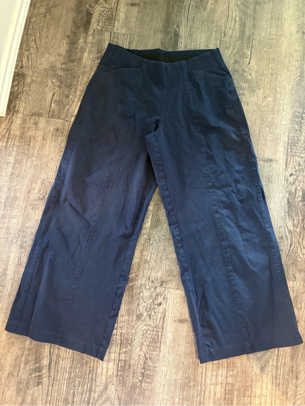 Old Navy Navy High-Rise Pixie Wide Leg Pants